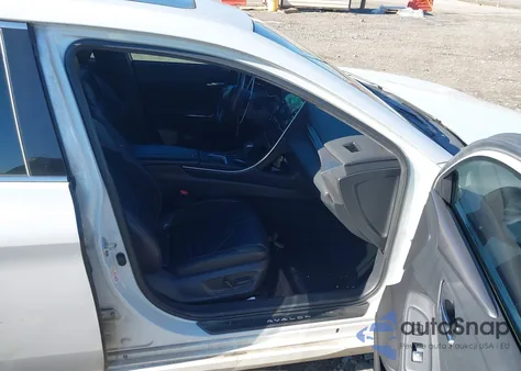 2019 Toyota Avalon Hybrid Xse from USA, damaged, VIN 4T1B21FB7KU001641